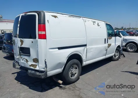 2010 Chevrolet Express 2500 Work Van из США, поврежденный, VIN 1GCZGFBA9A1176147